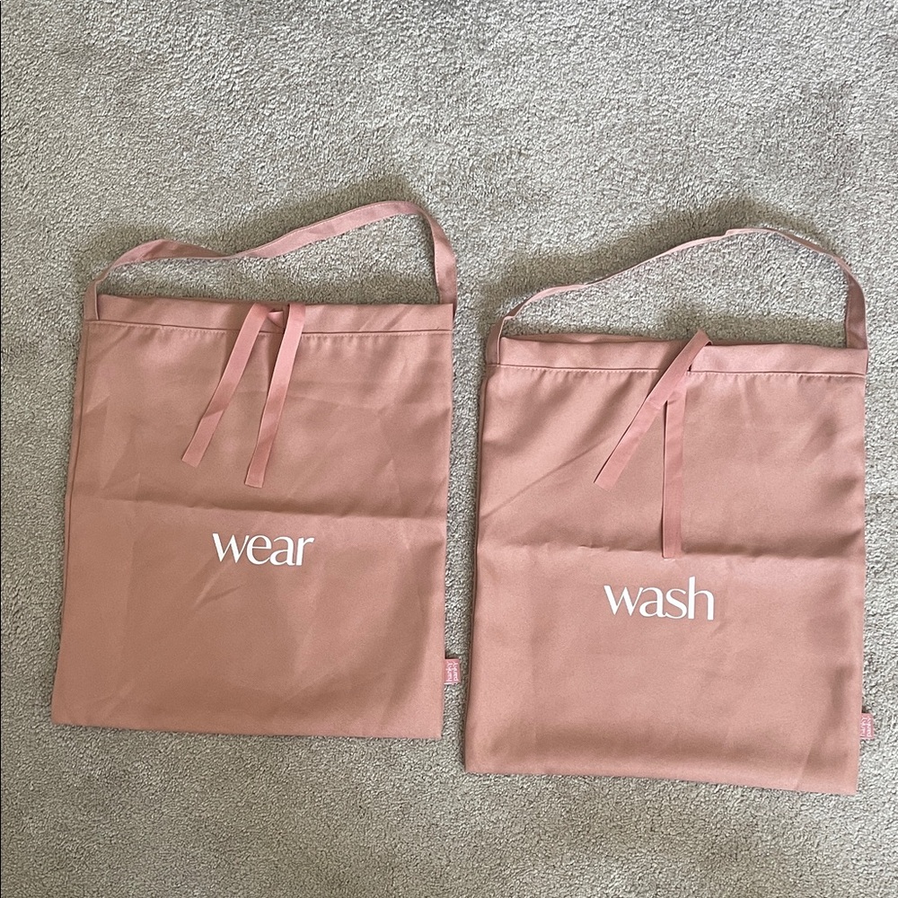 Hanky Panky Pink Travel Bags Set